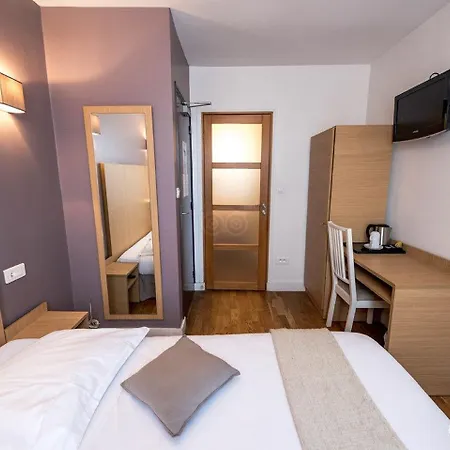 オテル　ドゥ　ルニオン ホテル 3*