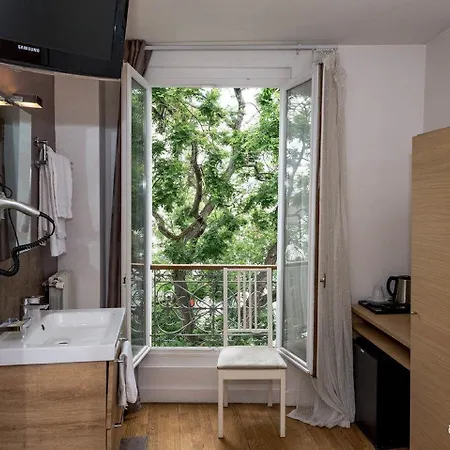 ホテル オテル　ドゥ　ルニオン パリ