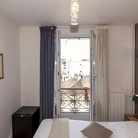 De L'union 3*