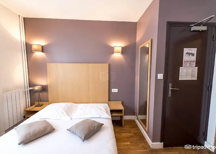 De L'union 3* Parijs