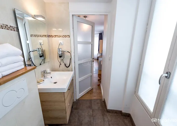 De L'union 3* Parijs